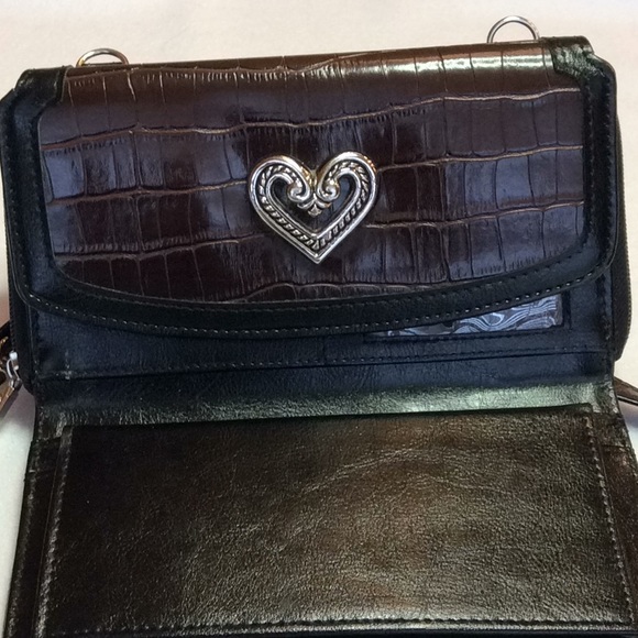 FINAL SALE PRICE Brighton Crossbody Organizer Bag - Picture 2 of 6